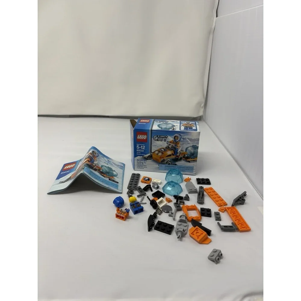 LEGO City 60032 Artic Snowmobile Complete w/ Box & Manual, Used 2013 Release